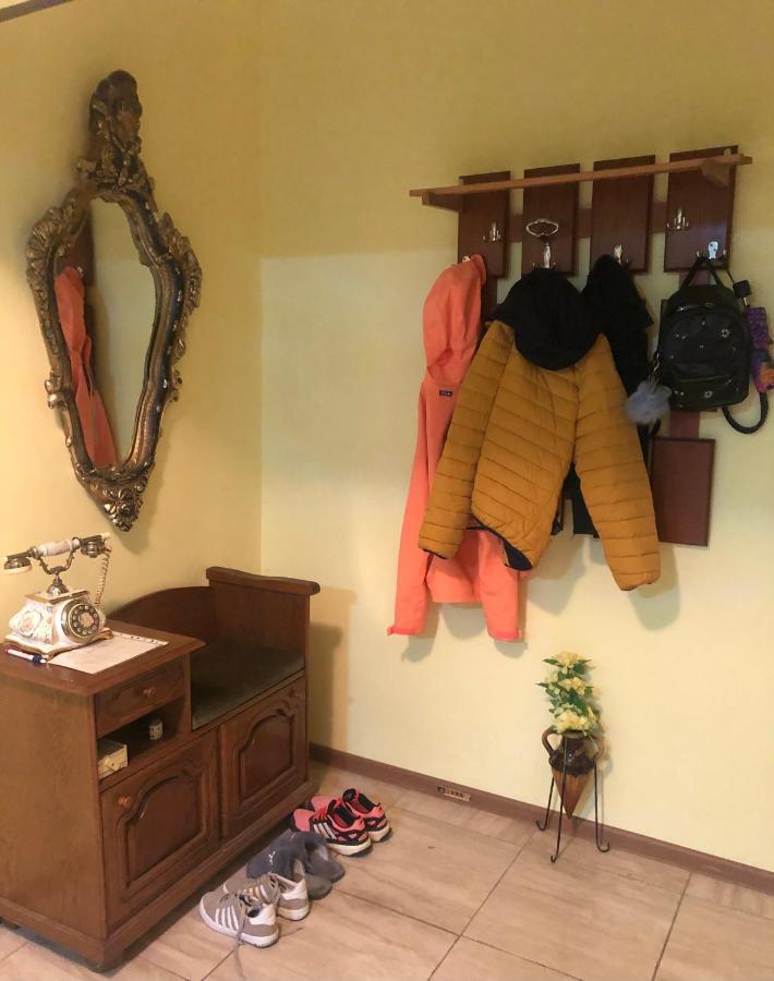 La Symo Apartament Straja Lupeni Lupeni  ภายนอก รูปภาพ